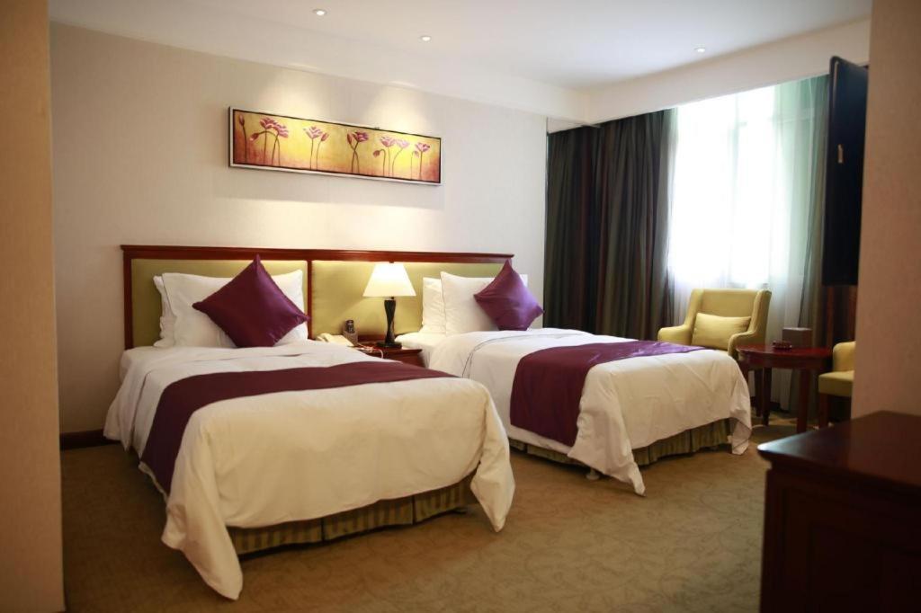 New Regent Hotel هويزو المظهر الخارجي الصورة