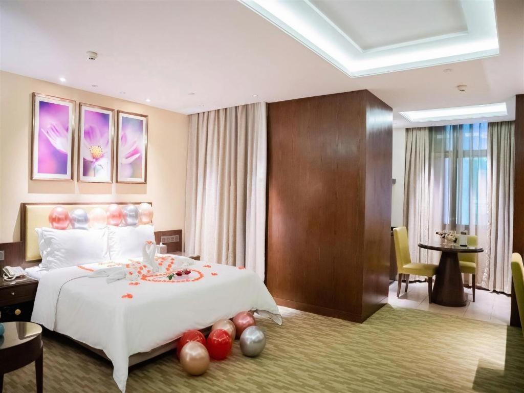 New Regent Hotel هويزو المظهر الخارجي الصورة